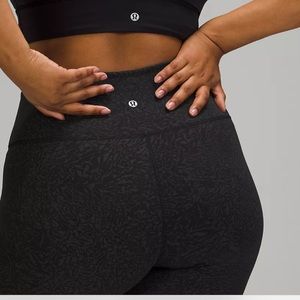 NWT lululemon wunder Train HR Tight 25”LW5DLTS CPUB Black Size 18
